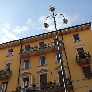 https://relais-pensiero.hotelinveneto.com